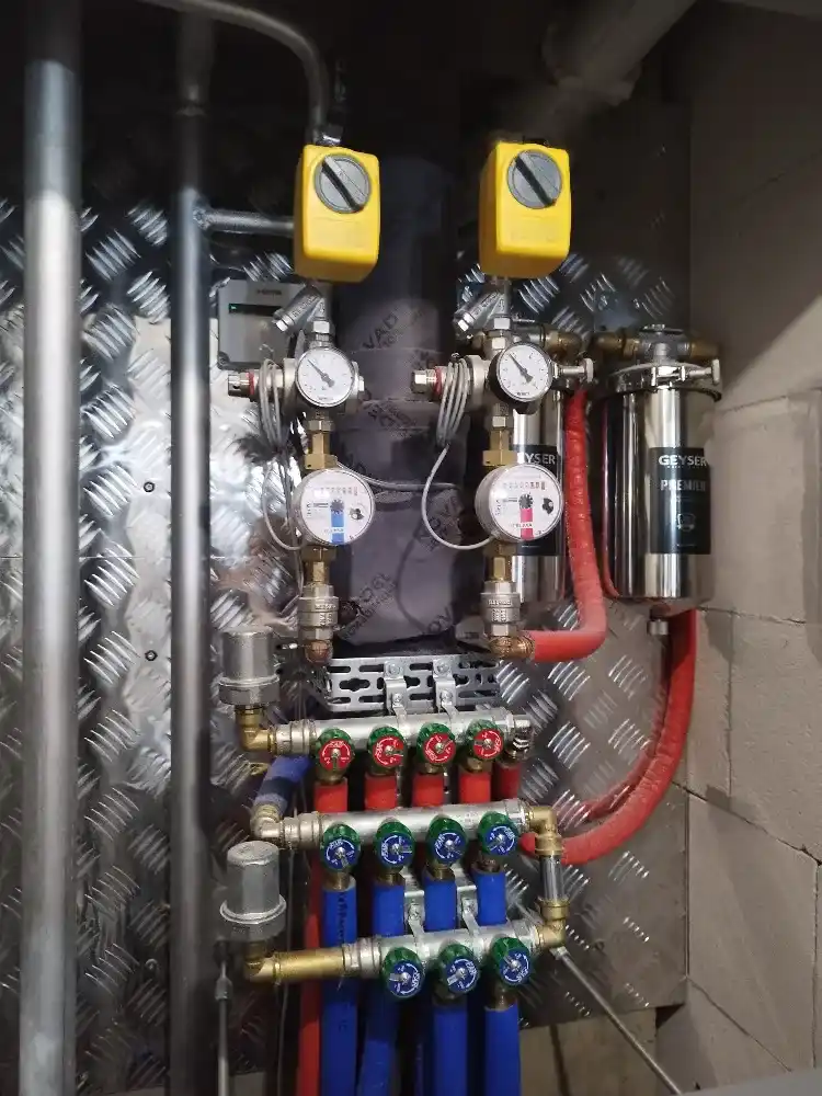 замена труб в санузле с полной комплектацией